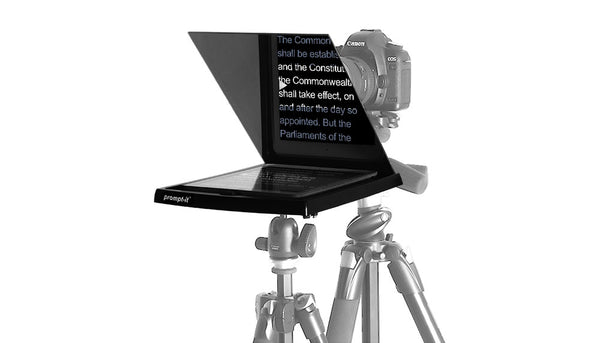 Prompt-it Teleprompter Maxi on stand
